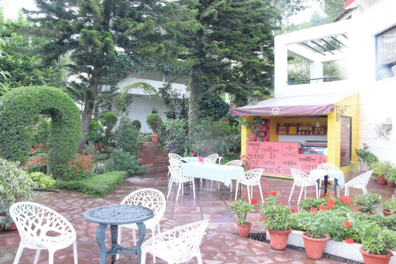 8Fold-Pinecrest By Larisa, Bhimtal Hotell Exteriör bild
