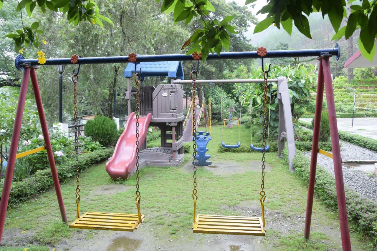 8Fold-Pinecrest By Larisa, Bhimtal Hotell Exteriör bild